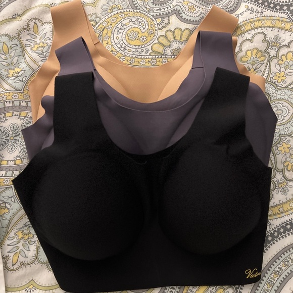 Victoria Secret Seamless Lounge Bra (Set of 3) - Picture 1 of 6